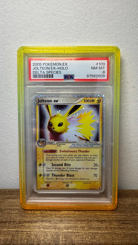 Jolteon ex #109 PSA 8